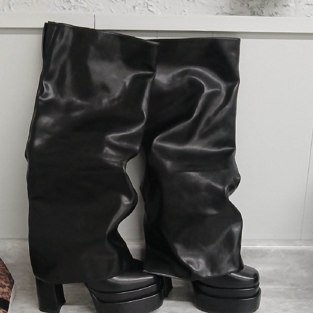 Black Ankle Boots for Women